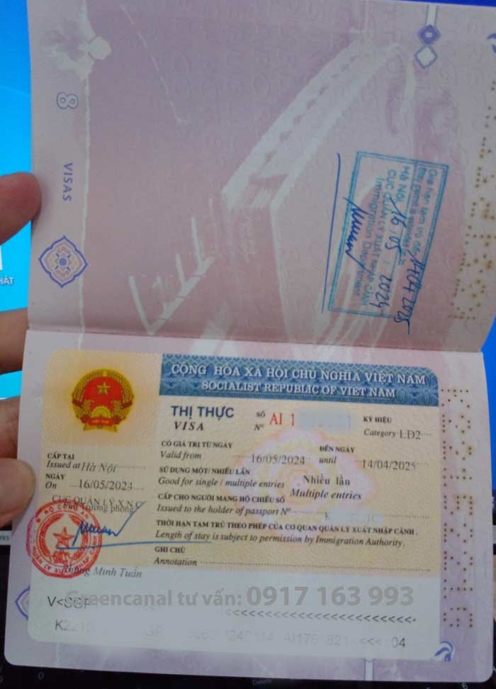 Visa lao động điều kiện để người nước ngoài được làm việc tại Việt Nam.